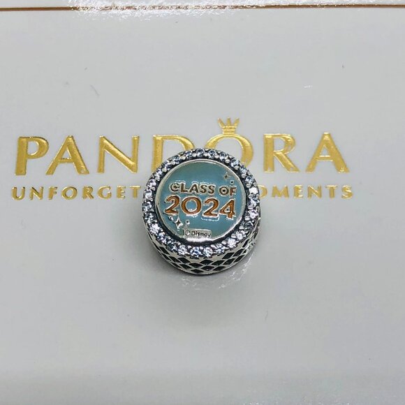 🌞📖Pandora Graduate Class of 2024 Bead Charm Mickey Mouse Charm - Picture 5 of 5